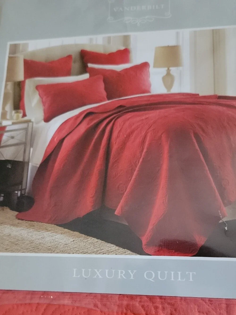 N/A luxury quilt